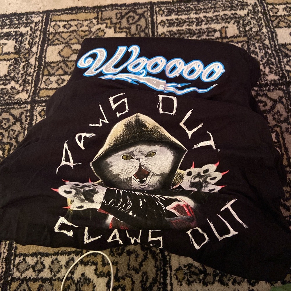 WWE Merch - Picture 4 of 4